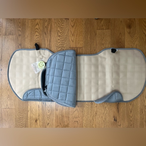 NWT Car seat covers, grey - Picture 5 of 6